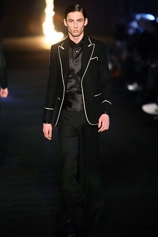 Look 15